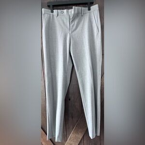 Men’s CHAPS Dress Pants. Only worn once, like new. 32W x 30L.